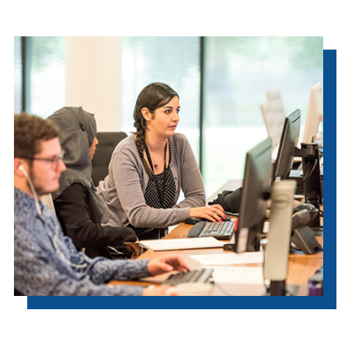 contact center worker 2